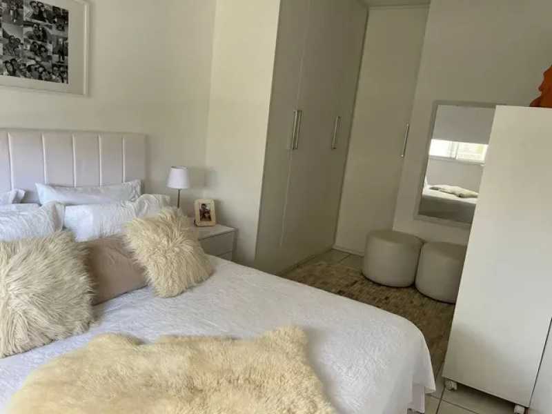 Apartamento à venda com 2 quartos, 70m² - Foto 14