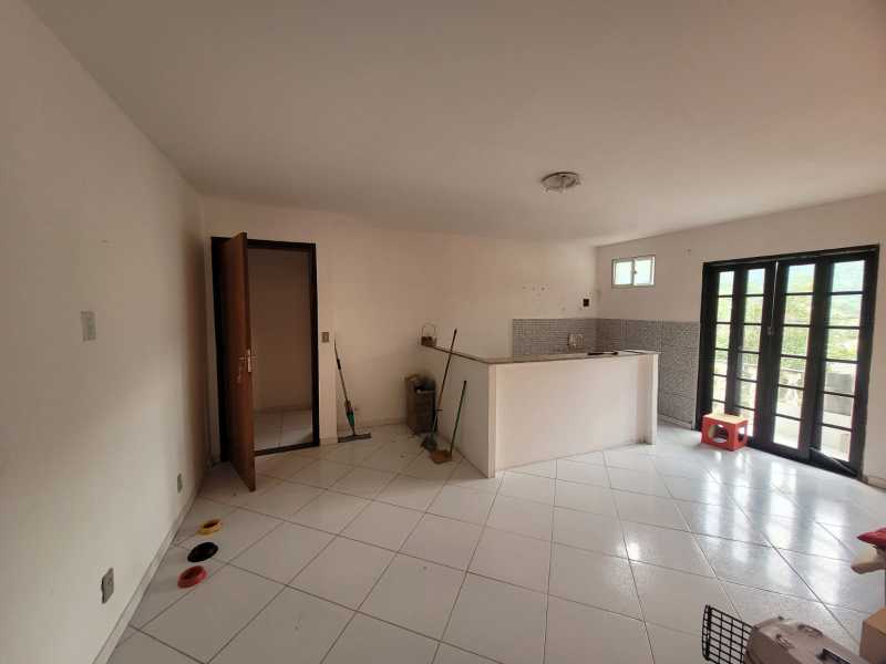 Casa à venda com 5 quartos, 310m² - Foto 6