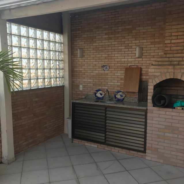 Cobertura à venda com 3 quartos, 249m² - Foto 9