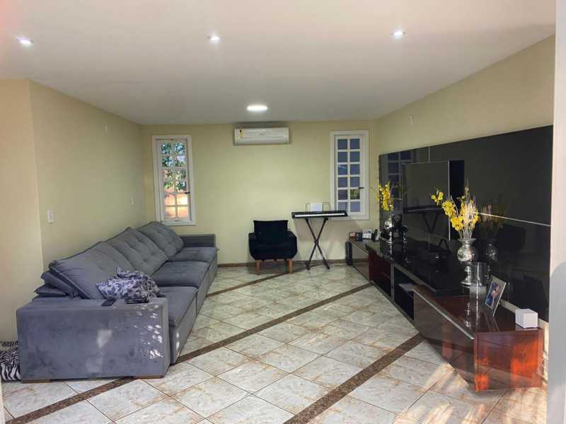 Casa de Condomínio à venda com 8 quartos, 1000m² - Foto 13