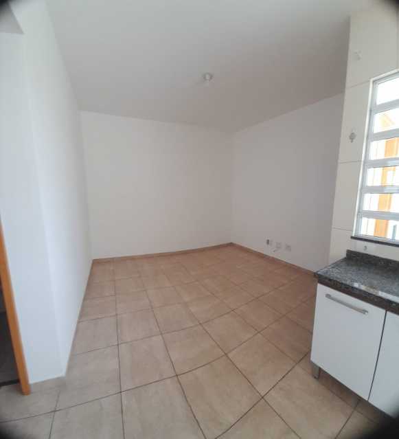 Apartamento à venda com 2 quartos, 43m² - Foto 3