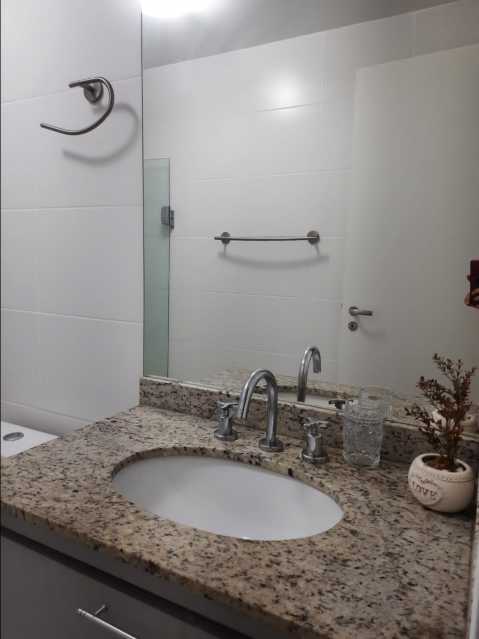 Apartamento à venda com 2 quartos, 75m² - Foto 23