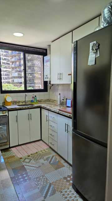 Apartamento à venda com 2 quartos, 74m² - Foto 14