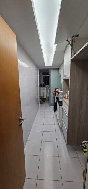 Apartamento à venda com 3 quartos, 96m² - Foto 14