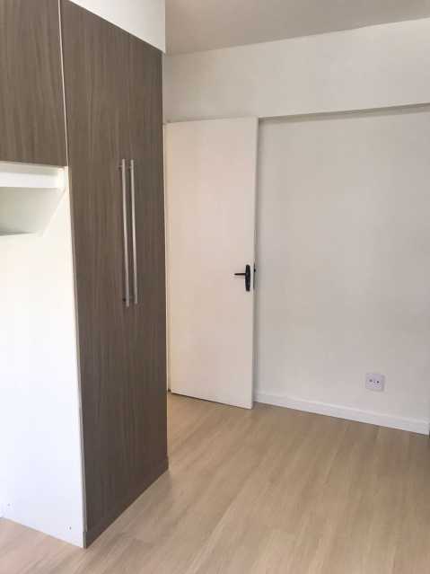 Apartamento à venda com 2 quartos, 63m² - Foto 22