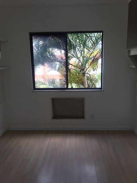 Apartamento à venda com 2 quartos, 63m² - Foto 20