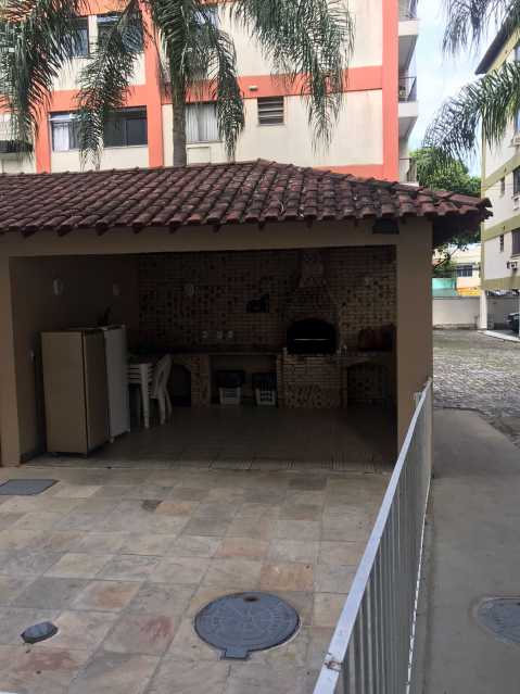 Apartamento à venda com 2 quartos, 63m² - Foto 3