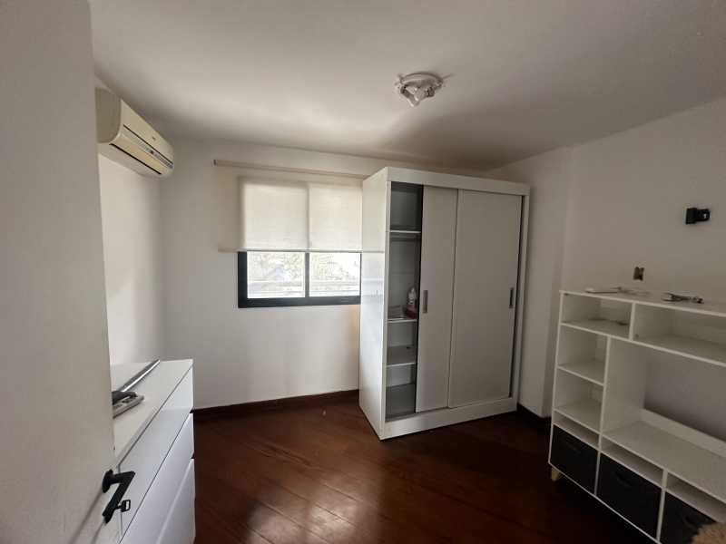 Apartamento à venda com 3 quartos, 103m² - Foto 11