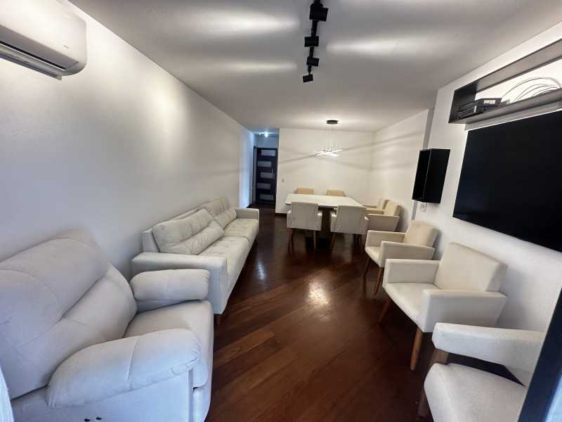 Apartamento à venda com 3 quartos, 103m² - Foto 13