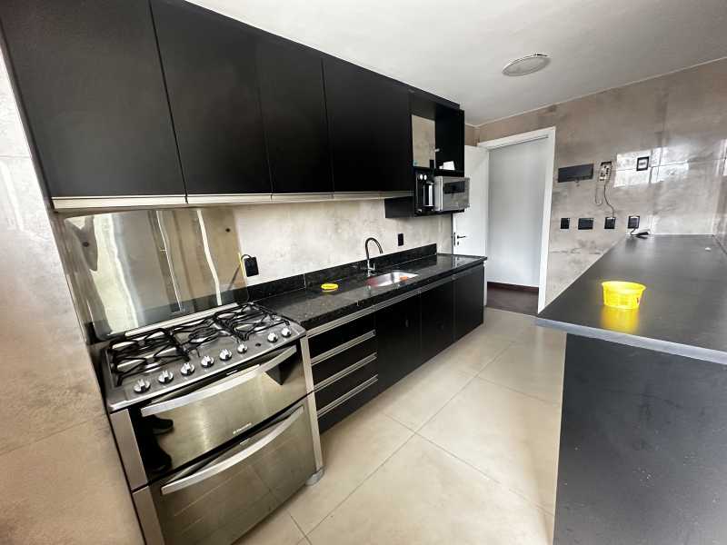 Apartamento à venda com 3 quartos, 103m² - Foto 15