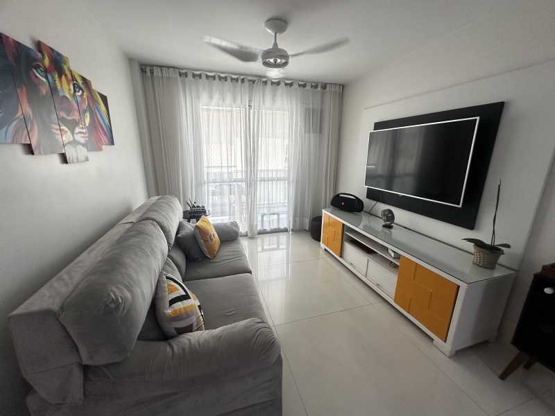 Apartamento à venda com 3 quartos, 103m² - Foto 4