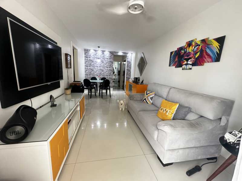 Apartamento à venda com 3 quartos, 103m² - Foto 3