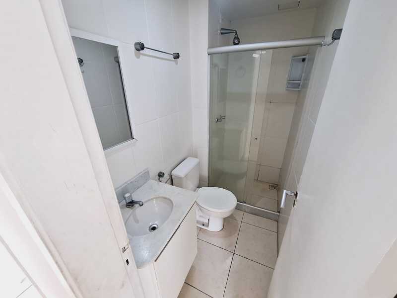 Apartamento à venda com 3 quartos, 70m² - Foto 7