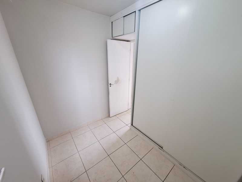 Apartamento à venda com 3 quartos, 70m² - Foto 12