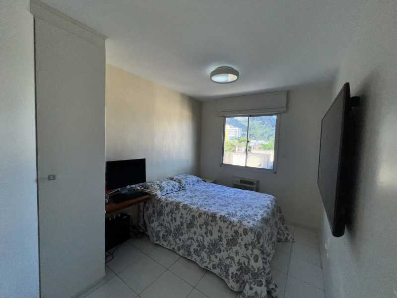 Apartamento à venda com 2 quartos, 60m² - Foto 10