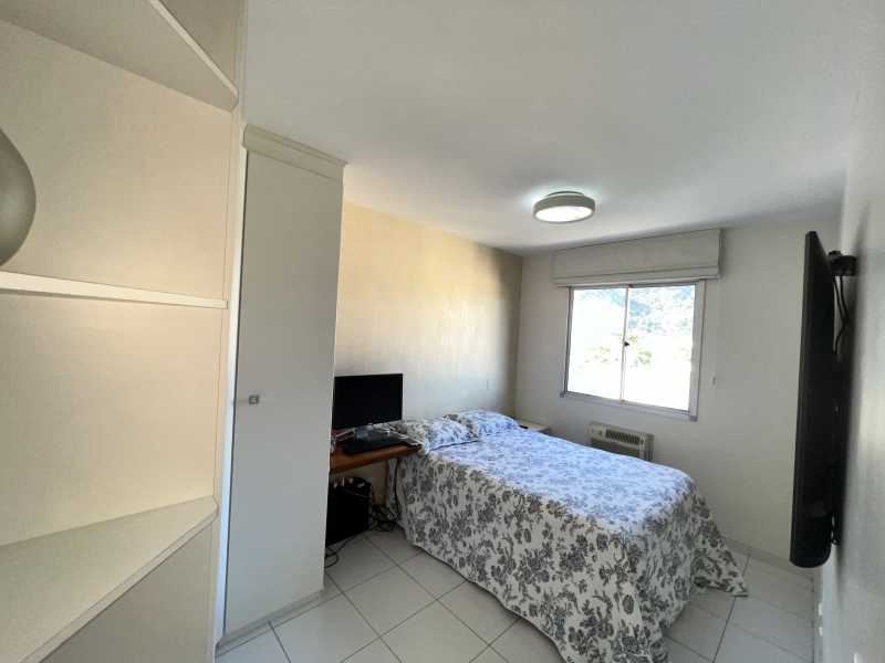 Apartamento à venda com 2 quartos, 60m² - Foto 15