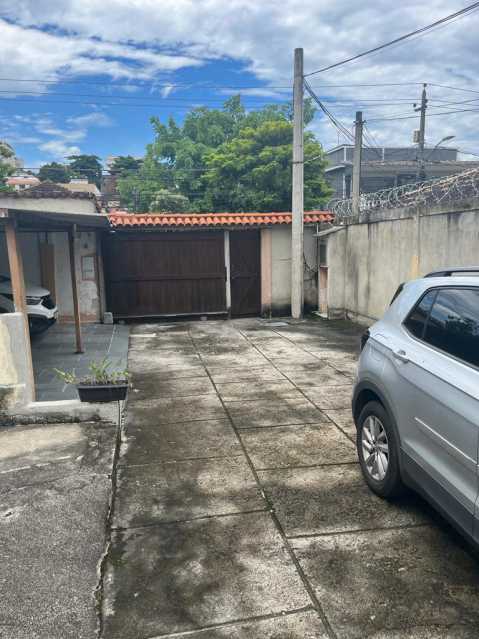 Casa à venda com 2 quartos, 600m² - Foto 5