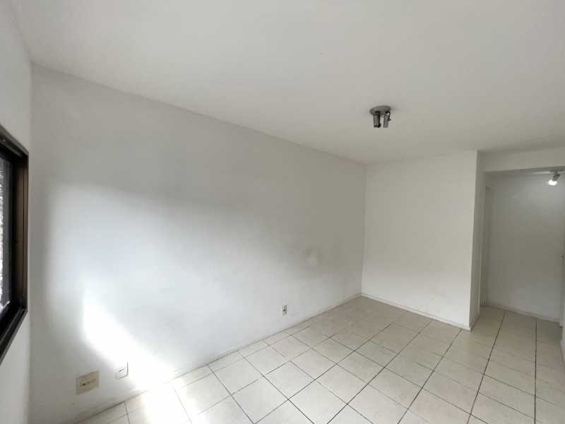 Apartamento à venda com 4 quartos, 96m² - Foto 16