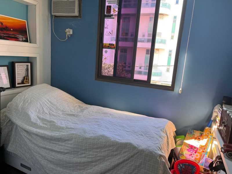 Apartamento à venda com 4 quartos, 103m² - Foto 14