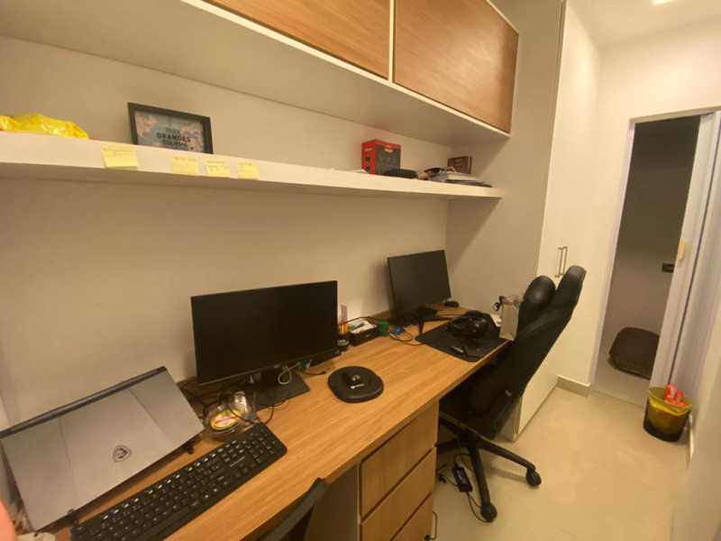 Cobertura à venda com 2 quartos, 185m² - Foto 11