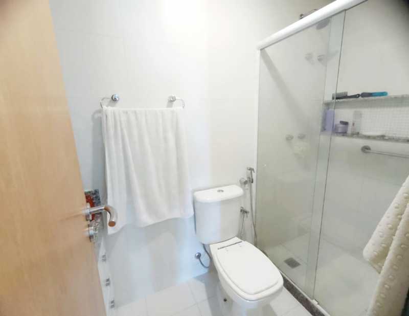 Apartamento à venda com 3 quartos, 101m² - Foto 10