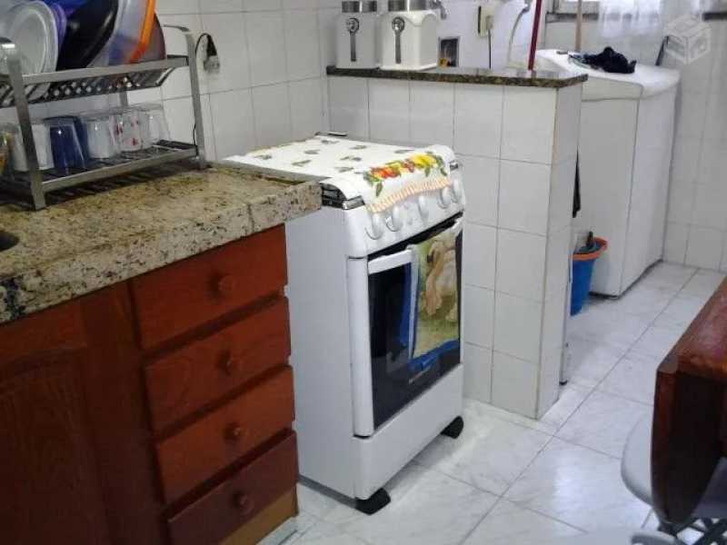 Apartamento à venda com 2 quartos, 60m² - Foto 4