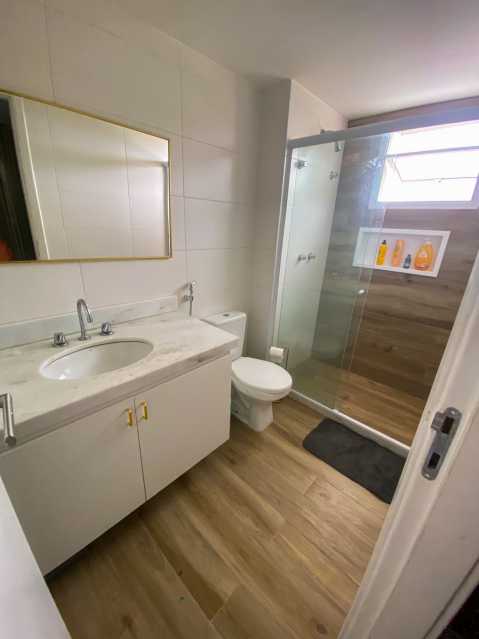 Apartamento à venda com 2 quartos, 70m² - Foto 15