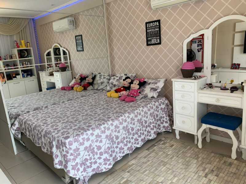 Casa de Condomínio à venda com 5 quartos, 350m² - Foto 24