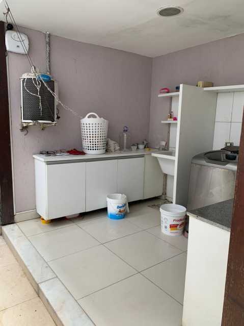 Casa de Condomínio à venda com 5 quartos, 350m² - Foto 12