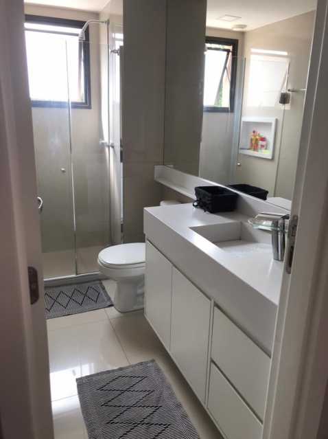 Apartamento à venda com 3 quartos, 87m² - Foto 18