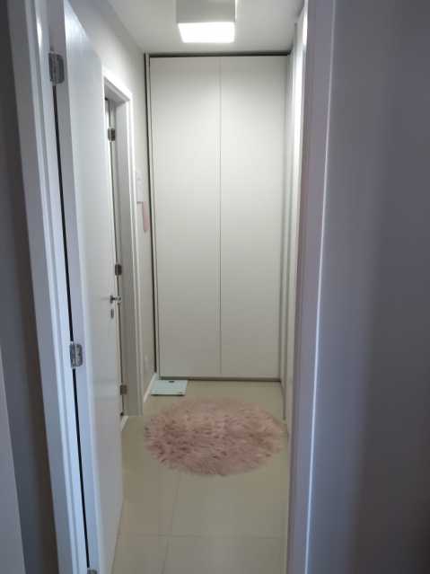 Apartamento à venda com 3 quartos, 87m² - Foto 10