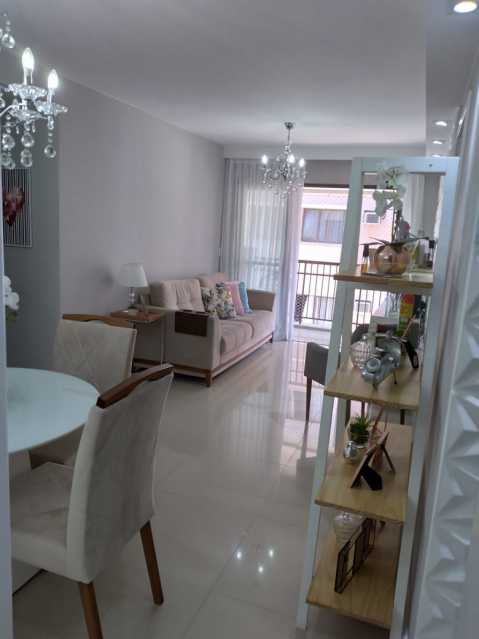 Apartamento à venda com 3 quartos, 87m² - Foto 8