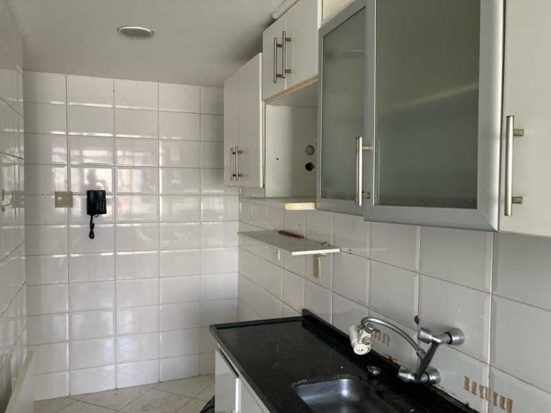 Apartamento à venda com 3 quartos, 110m² - Foto 22