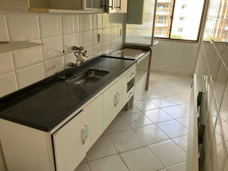 Apartamento à venda com 3 quartos, 110m² - Foto 20