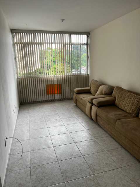 Apartamento à venda com 2 quartos, 62m² - Foto 1