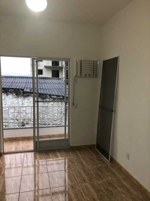 Casa de Vila à venda com 2 quartos, 63m² - Foto 12