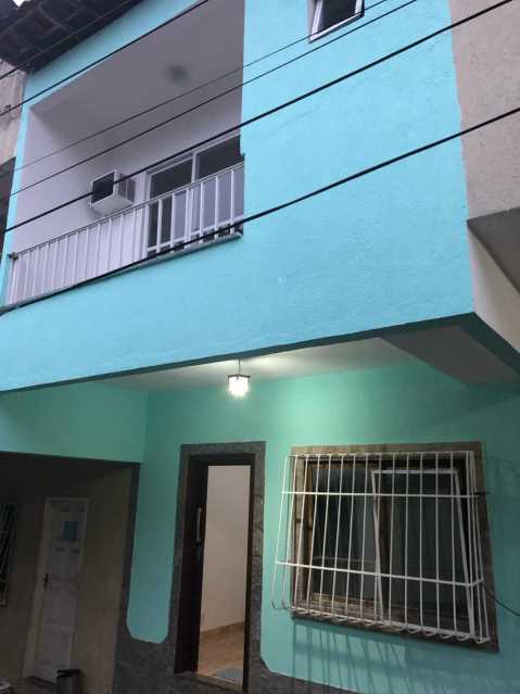 Casa de Vila à venda com 2 quartos, 63m² - Foto 2