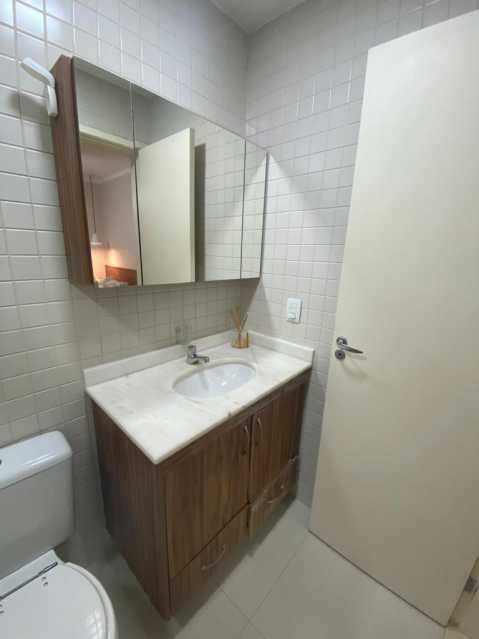 Apartamento à venda com 2 quartos, 81m² - Foto 14