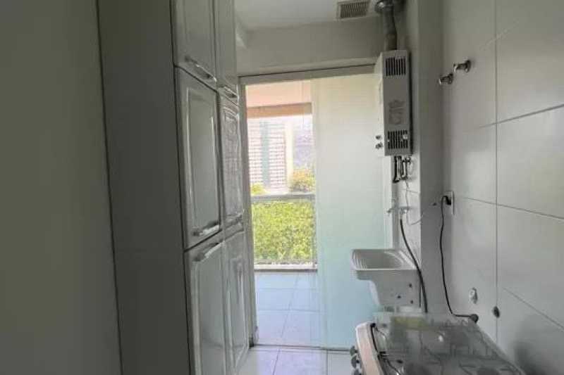 Apartamento à venda com 3 quartos, 78m² - Foto 11