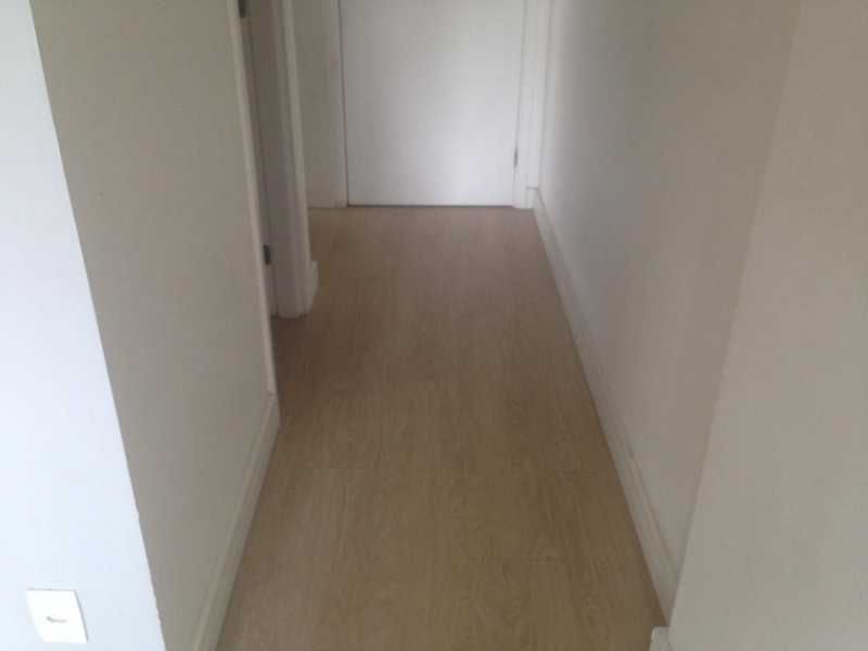 Apartamento à venda com 3 quartos, 80m² - Foto 9