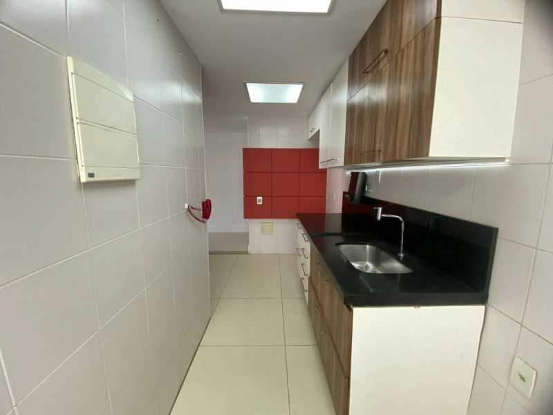 Apartamento à venda com 3 quartos, 113m² - Foto 5