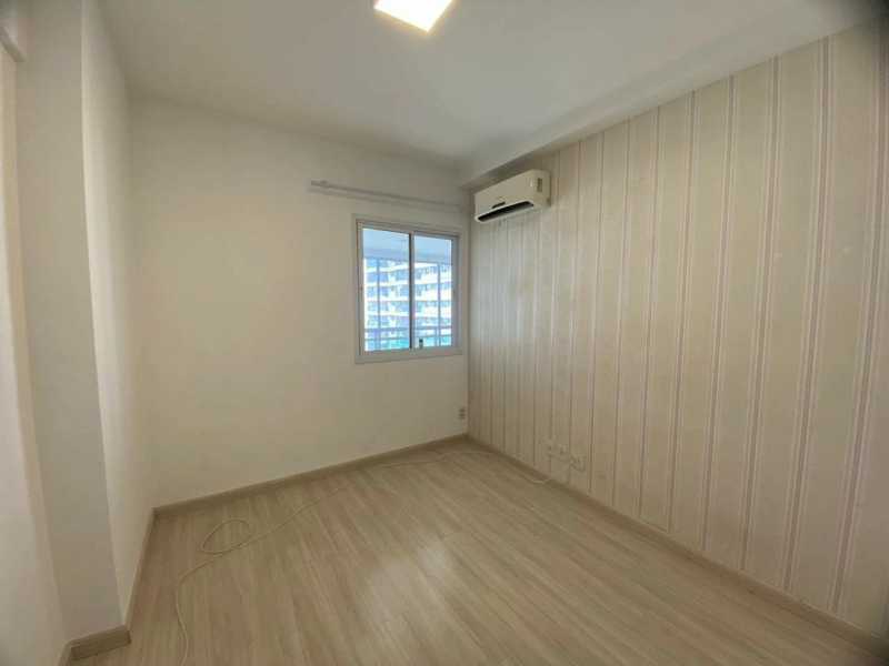 Apartamento à venda com 3 quartos, 113m² - Foto 7