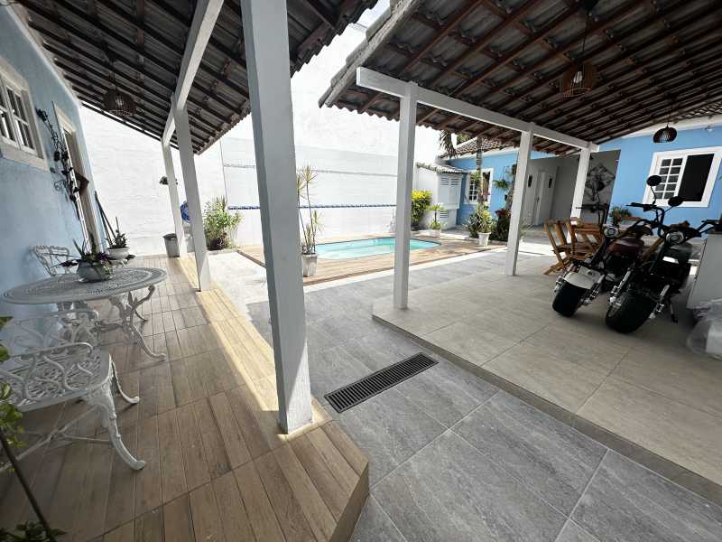 Casa de Condomínio à venda com 3 quartos, 270m² - Foto 28