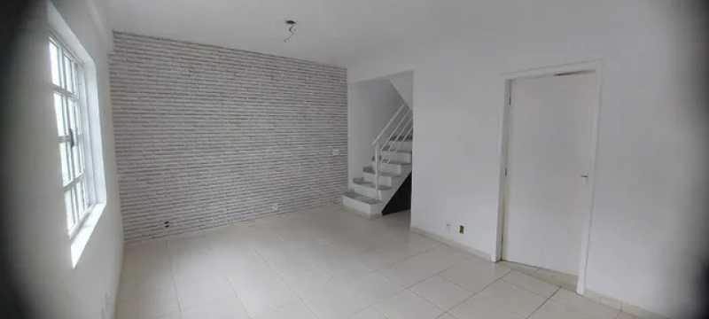 Casa de Condomínio à venda com 5 quartos, 170m² - Foto 1