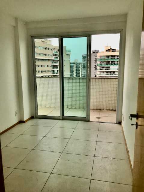 Cobertura para alugar com 2 quartos, 136m² - Foto 26