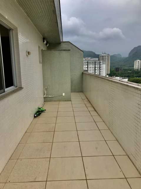 Cobertura para alugar com 2 quartos, 136m² - Foto 19