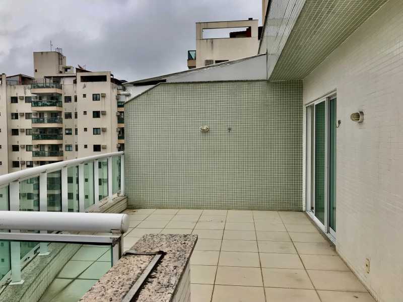 Cobertura para alugar com 2 quartos, 136m² - Foto 17