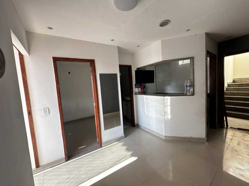 Apartamento à venda com 2 quartos, 42m² - Foto 12