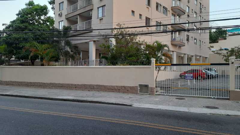 Apartamento à venda com 2 quartos, 62m² - Foto 18