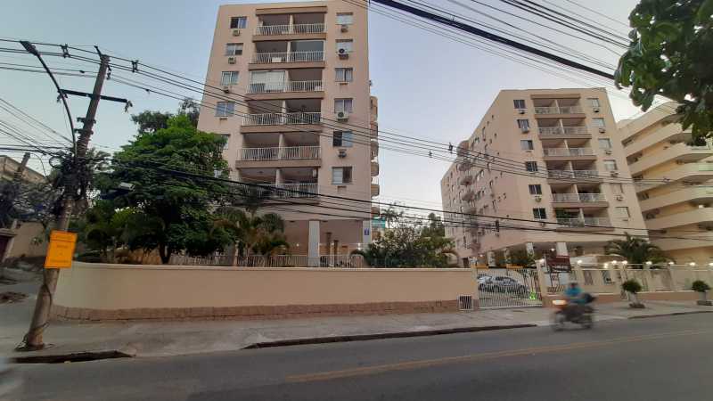 Apartamento à venda com 2 quartos, 62m² - Foto 19